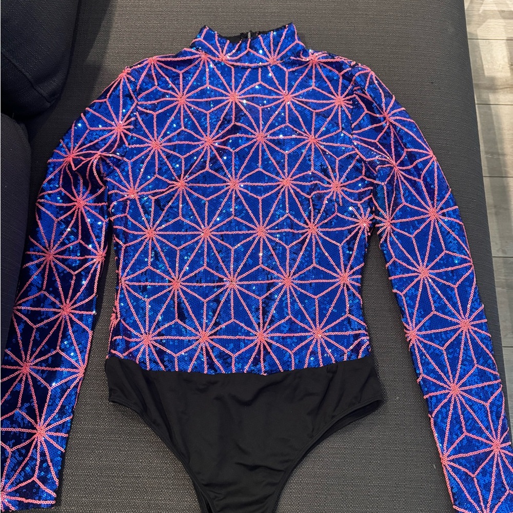 Hi, Im selling these clothes as a bundle, they are all from “Dolls kill, all new